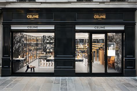 Société CELINE à PARIS 